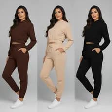 Conjunto Feminino de Moletom Calça Jogger e Cropped Com Capuz