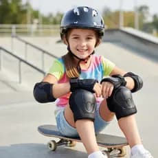 Kit Proteção Infantil 7 Peças Radical Capacete Cotoveleira Joelheira Luvas P/ andar Skate Bicicleta Patinete Patins