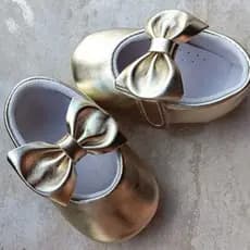 SAPATINHO DOURADO MENINA BEBÊ COISA MAIS FOFA E LINDA MODELO NOVO 2025