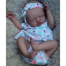 Bebe reborn menina inteira em vinil siliconado realista pronta entrega