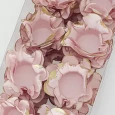 40 Forminhas Flor ROSA SERENO BORDA OURO para Doces Finos, Docinhos, Brigadeiros