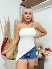 Blusinha feminina tomara que caia assimétrica malha ana ruga premium  com fenda envio imediato