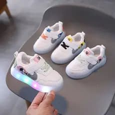 Infantil Casual Criança Sapatos Superfície De Couro Confortável Masculino Feminino Bebê Tênis Luminosos De Sola Macia