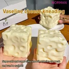 Cubo Espremido De Queijo NORMAN , Pitada Realista Super Macia , Brinquedo De Inquietação Não Rebote TPR 6/7 Cm