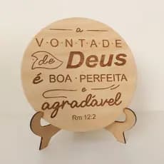 Placa redonda em madeira personalizada(Realizamos no seu modelo) com suporte e envernizada