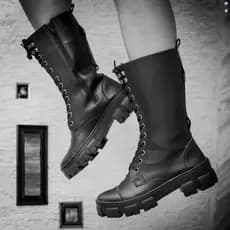 Bota Feminina Cano Alto Ziper Tratorada Preto