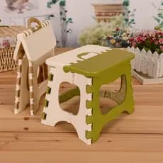 Banqueta Dobrável Infantil Portátil Colorida – Leve, Resistente, Ideal para Casa, Viagem e Escola