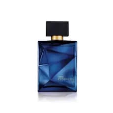 Perfume Deo parfum Essencial Oud Natura amadeirado intenso