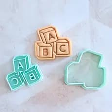 Cortador de Biscoito e Carimbo Cubos ABC infantil Escolar