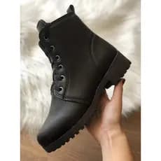 BOTA COTURNO FEMININO PRETO BOTA TRATORADA PROMOÇÃO Tendência 2026