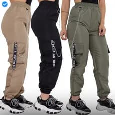 Calça Cargo Jogger Feminina Com Bolso Laterais com Corrente