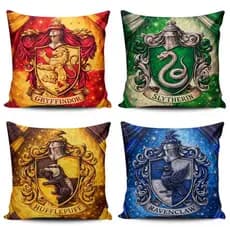 KIT 4 CAPA DE ALMOFADA HARRY POTTER, HP, IDEAL PARA DECORAÇÃO QUARTO SALA - TAMANHO 45X45