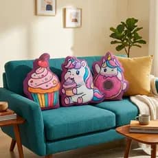Kit 3 Almofadas Decorativas Infantis Unicornio Cupcake e Donut - Macias e Coloridas