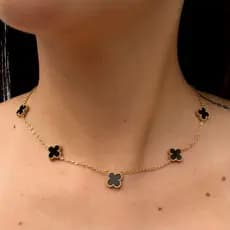 Colar 5 Trevos Virginia Dupla Face Aço Titânio Banhado a Ouro 18k Não Desbota