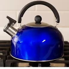 Chaleira Inox 2,5L com Tampa Alça Térmica e Apito para Café Chá Bebidas