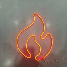 Placa LED Neon Fogueira Festa Junina – Fogo -  Decoração Iluminada 🔥