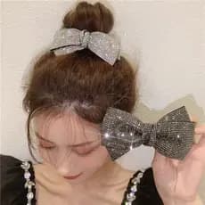 Círculo De Luxo De Cabelo Com Laço De Diamante Cintilante , Mármores Coreanos Famosos Pela internet , Faixa Meio Amarrad