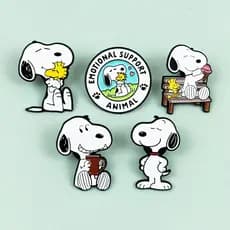 5 Pçs/Set Anime Snoopy Broche Mochila Crachá Criativo Pino De Decoração De Metal Com Gotejamento De Óleo
