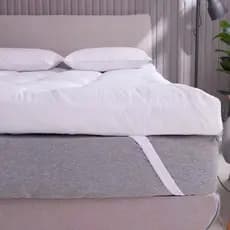 Kit Pillow Top Cama Box Branco 400 Fios Macio + 2 Travesseiros Silicone