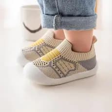 Sapatos De Bebê Meias De Berço Antiderrapantes Para Bebês Com Sola De Borracha Crianças Meninas Malha Meninos Fundo Macio