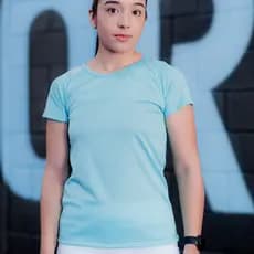 Blusa Feminina Plus Size Fitness Manga Curta Leve e Confortável Azul Claro para Treino e Dia a Dia
