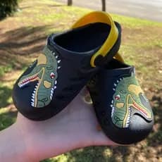 Sandalia Babuche masculino infantil confortável personagem T-REX