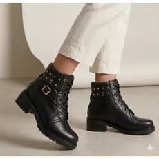 Bota Feminina Coturno Cano Baixo Salto Grosso Baixo Detalhe Fivela Spaik Tratorada Macia Leve