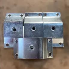 Kit com 4 Chapinha de metal fixar pés palito chanfrado inclinado