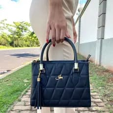 Bolsa Feminina Lorena Média com Alça Transversal Bordado Exclusivo Immateriale