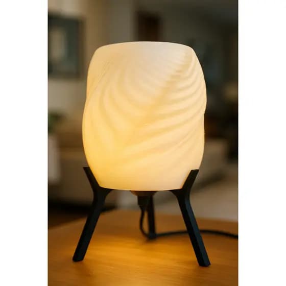 Luminária Abajur Decorativa Moderna – Design Onda | Luz Ambiente para Sala, Quarto e Escritório