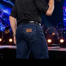 Calça Jeans com Lycra