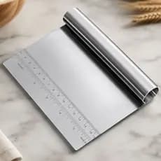 Espátula Tubular Inox Raspadora e Cortador Para Massas, Bolo, Legumes e Cozinha Multiuso