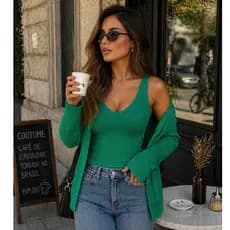 Conjunto de Regata e Cardigan em Tricot Feminino Outono Inverno