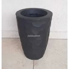 Vaso de Plantas e flores Decorativo Reciclável em Polietileno, Coluna Pedra PP Código 128