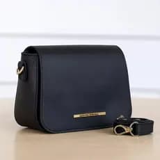 Bolsa Feminina Débora Ribeiro  Pequena - Design Moderno, Alça Removível, Fechamento Seguro
