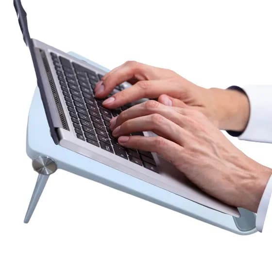 Suporte Para Notebook Laptop Ajustável Dobrável Ergonômico Antiderrapante Branco