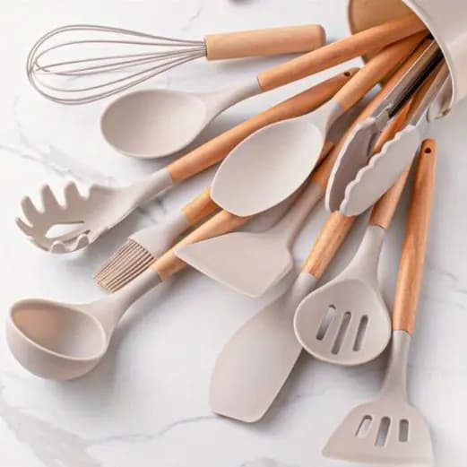Kit Utensílios de Cozinha em Silicone – 7 ou 12 Peças