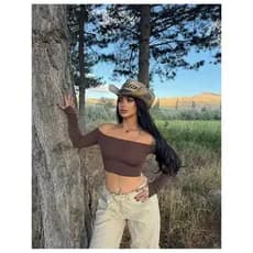 Cropped Feminino Ombro a Ombro Manga Longa Suplex Ajustado