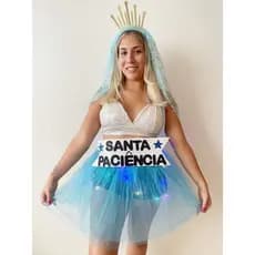 Fantasia Santa Paciência para festas carnaval adulto
