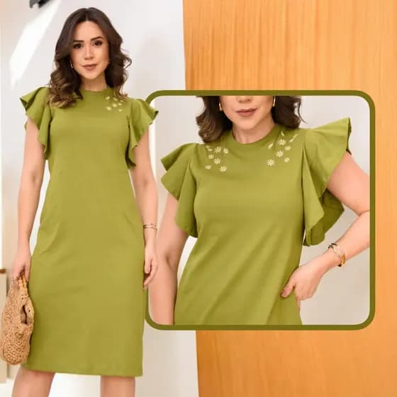 Vestido Midi Bordado Flores no ombro Manga com Babado na Manga