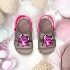 Papete Infantil Menina Babuche Feminina Sandália Leve Confortável personagem Stitch rosa (Angel)