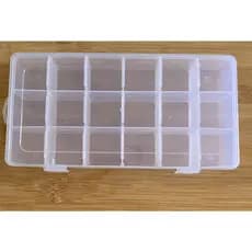Caixa Organizadora 18 Divisórias Plástica Cor Transparente Para Miçangas/ Ornamentos/ 12cm x 23cm
