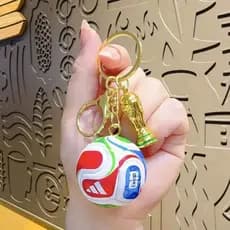 Kit 3 pares Chaveiros Taça e Bola de Futebol Dourada Souvenir Esportivo Lembrancinha Copa Presente Futebol