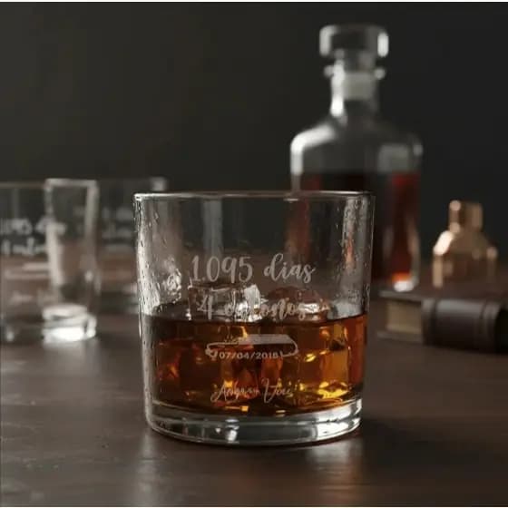 Copo para Whisky em vidro Personalizado Jateado à Laser