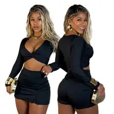 Conjunto Feminino Preto Short Saia e Cropped Manga Longa Suplex Premium