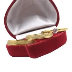Par de Aliança Jateada de Casamento/Noivado 4mm Fina + Anel Solitário com Zircônia