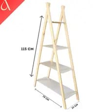 Escada Pinus Maciça 111,5cm Solução Elegante e Funcional para Decoração e Festas e Vários Ambientes