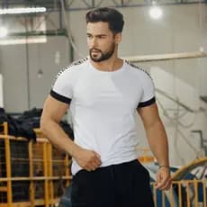 Camiseta Masculina Manga em Contraste Raglan Fit Branca Natal Ano novo Masculino Coisas Masculinas