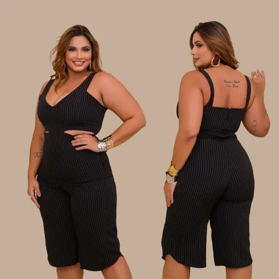 Macacão Panta Curta Bianca, Com fenda na Cintura Feminino