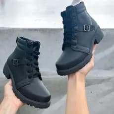 Bota Coturno Feminino Cano Curto Fivela Tratorado Confortável Blogueira